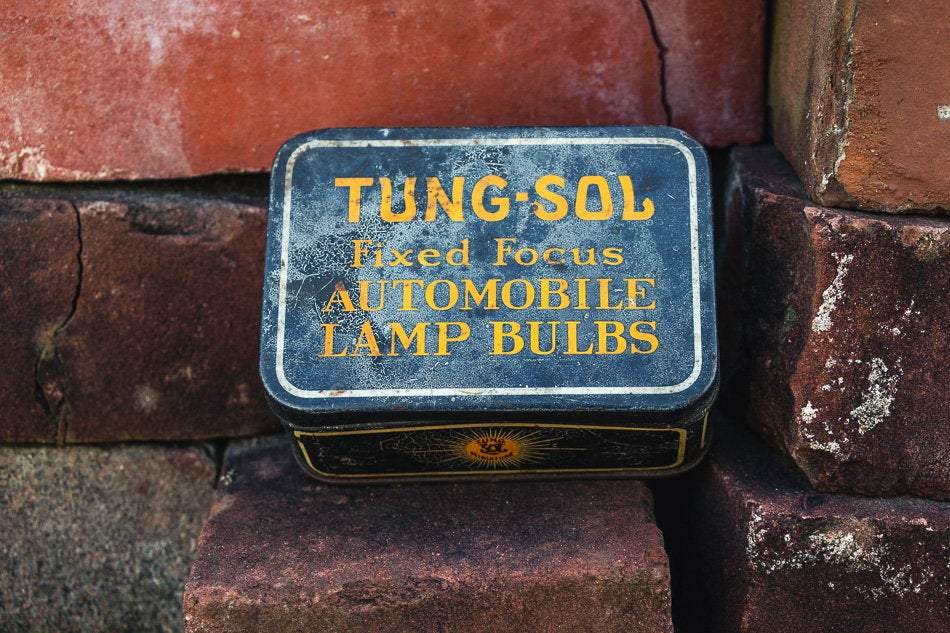 Tung-Sol Automobile Bulb Box Vintage Tin Advertising - Eagle's Eye Finds