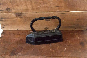 S. H. Co. Sad Iron Vintage Primitive Twisted Handled Tailor's Iron - Eagle's Eye Finds