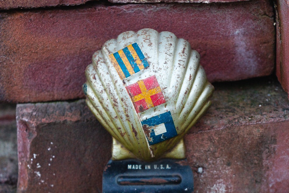Shell License Plate Topper Vintage Automobile Decor – Eagle's Eye Finds