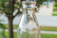 Load image into Gallery viewer, Minn Seal Vintage Milk Bottle Quart Sized - Eagle&#39;s Eye Finds
