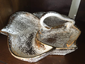 Yona 312 Speckled Gold Leaf Shaped Serving Dish with Handle Vintage - Eagle's Eye Finds