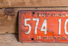Load image into Gallery viewer, Illinois 1962 Land of Lincoln License Plate Vintage Wall Hanging Decor - Eagle&#39;s Eye Finds
