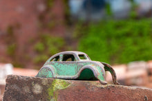 Load image into Gallery viewer, Hubley Chrysler Airflow Toy Car Vintage Green Diecast Toy Car - Eagle&#39;s Eye Finds
