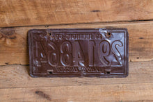 Load image into Gallery viewer, Illinois 1959 Land of Lincoln License Plate Vintage Wall Hanging Decor - Eagle&#39;s Eye Finds
