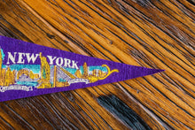 Load image into Gallery viewer, New York City Felt Pennant Vintage Wall Hanging Decor - Eagle&#39;s Eye Finds
