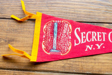 Load image into Gallery viewer, Secret Caverns New York Red Felt Pennant Vintage Wall Decor - Eagle&#39;s Eye Finds
