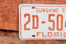Load image into Gallery viewer, Florida 1974 License Plate Sunshine State Vintage Wall Hanging Decor - Eagle&#39;s Eye Finds
