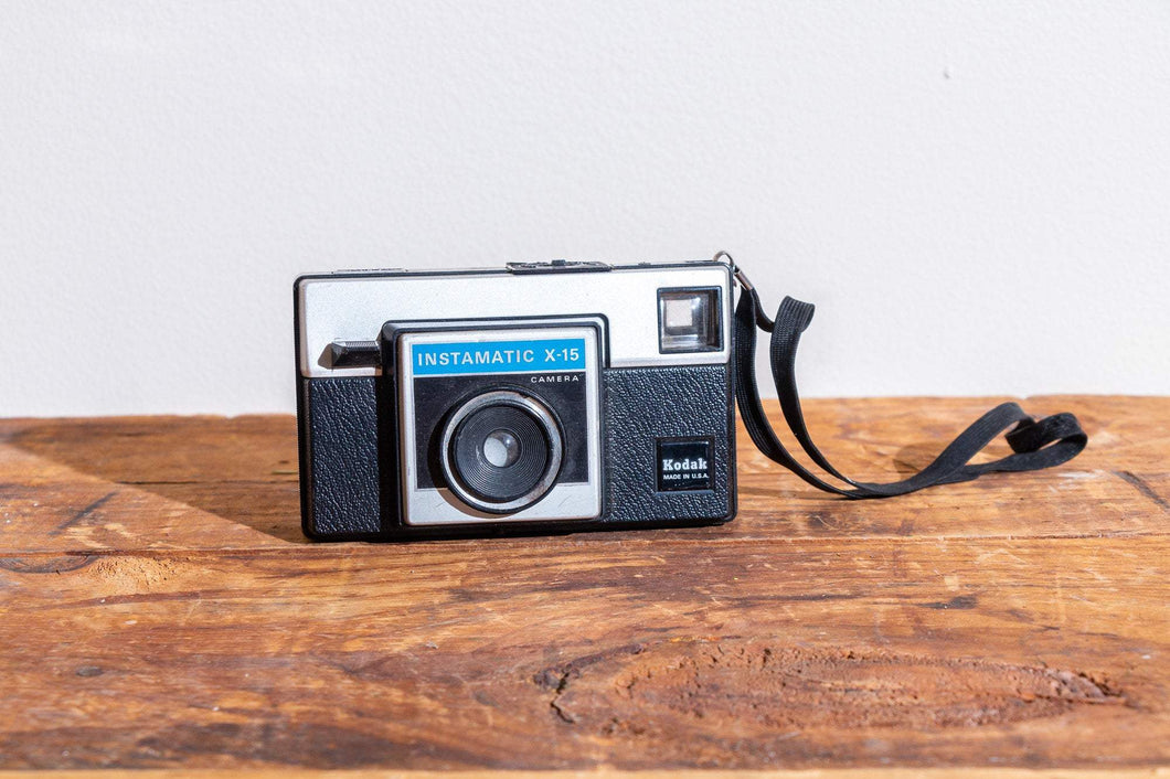 Kodak Instamatic X-15 Camera Vintage Film Camera - Eagle's Eye Finds