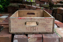 Load image into Gallery viewer, Diet Rite Cola Soda Crate Vintage Wood Pop Box Royal Crown - Eagle&#39;s Eye Finds
