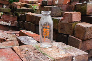 Kainz Dairy Vintage Glass Pint Milk Bottle From Chicago IL - Eagle's Eye Finds