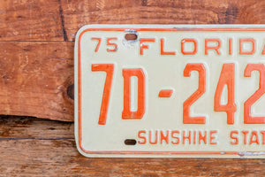 Florida 1976 License Plate Sunshine State Vintage Wall Hanging Decor - Eagle's Eye Finds