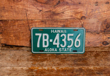 Load image into Gallery viewer, Hawaii 1960s Green License Plate Vintage Wall Hanging Decor - Eagle&#39;s Eye Finds
