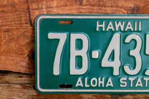 Hawaii 1960s Green License Plate Vintage Wall Hanging Decor - Eagle's Eye Finds