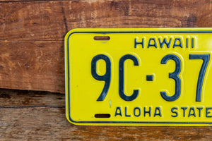 Hawaii 1969 1973 License Plate Vintage Wall Hanging Decor - Eagle's Eye Finds