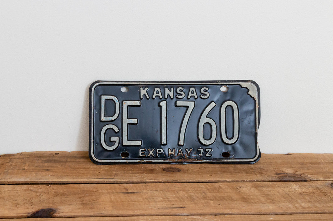 Kansas 1972 License Plate Black Vintage Wall Hanging Decor - Eagle's Eye Finds