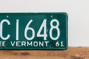 Vermont 1961 License Plate Vintage Wall Hanging Decor - Eagle's Eye Finds