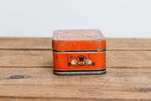 Load image into Gallery viewer, Westinghouse Mazda Lamp Vintage Car and Auto Light Advertising - Eagle&#39;s Eye Finds
