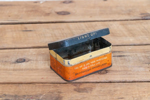 Emergency Auto Bulb Kit Tin Vintage Westinghouse Mazda Lamp Car and Auto Light Advertising - Eagle's Eye Finds