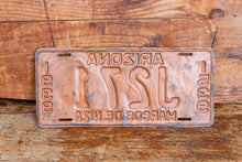 Load image into Gallery viewer, Arizona 1939 Marcos De Nira License Plate Vintage Wall Hanging Decor - Eagle&#39;s Eye Finds
