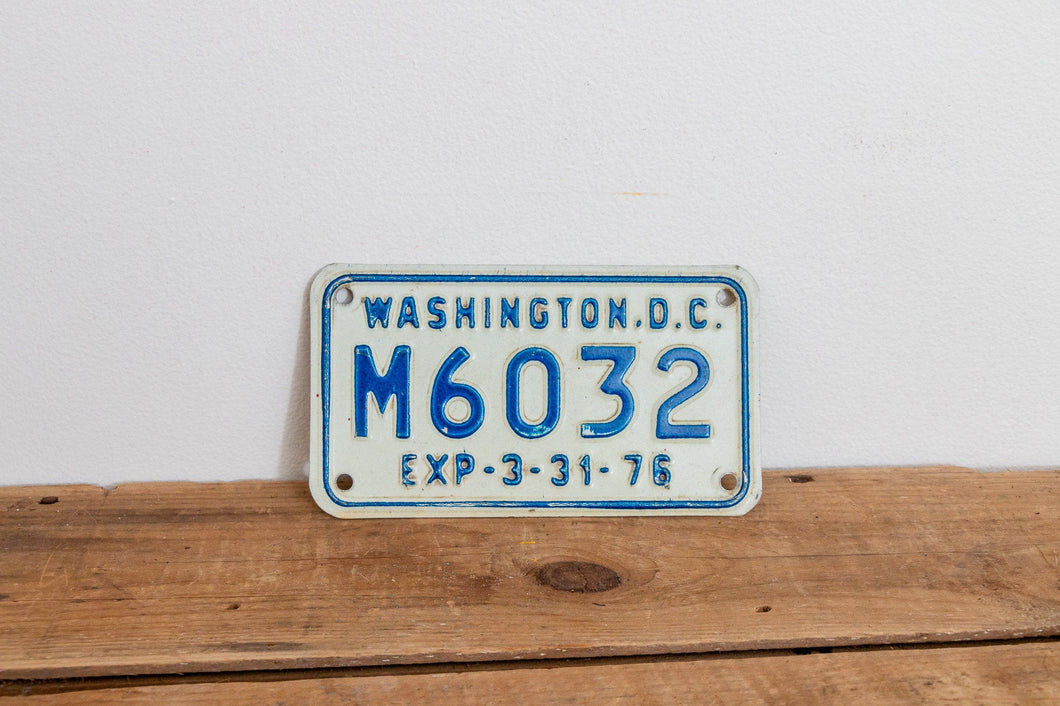 Washington DC 1976 Motorcycle License Plate Vintage Wall Hanging Decor - Eagle's Eye Finds