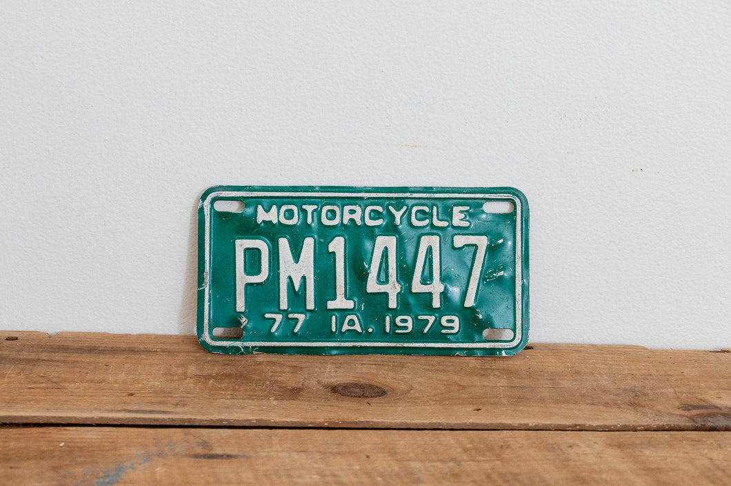 Iowa 1979 Motorcycle License Plate Vintage Wall Hanging Decor - Eagle's Eye Finds