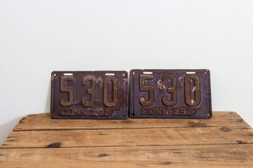 530 Connecticut 1927 License Plate Pair 3 Digit Low Number Vintage Wall Decor - Eagle's Eye Finds