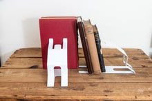Load image into Gallery viewer, The End Bookends Vintage Mid-Century Modern Shoya Bookends - Eagle&#39;s Eye Finds
