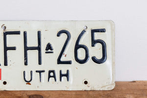 Utah 1977 License Plate Vintage Wall Hanging Decor - Eagle's Eye Finds