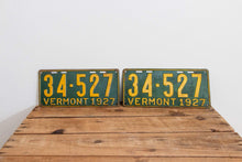 Load image into Gallery viewer, Vermont 1927 License Plate Pair Vintage Wall Hanging Decor - Eagle&#39;s Eye Finds
