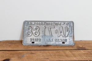 Michigan 1968 License Plate Vintage Wall Hanging Decor John Deere Colors - Eagle's Eye Finds