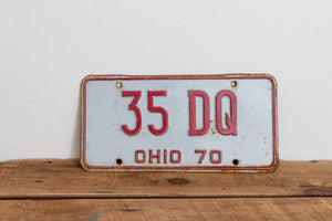 35 DQ Ohio 1970 License Plate Vintage Wall Hanging Decor - Eagle's Eye Finds