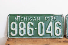 Load image into Gallery viewer, 1928 Michigan License Plate Pair Vintage YOM Original Paint Car Decor - Eagle&#39;s Eye Finds
