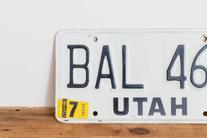 Utah 1986 License Plate Vintage Wall Hanging Decor - Eagle's Eye Finds