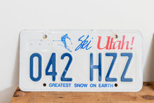 Load image into Gallery viewer, Utah 1996 License Plate Pair Vintage Wall Hanging Decor - Eagle&#39;s Eye Finds
