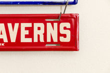 Load image into Gallery viewer, Howe Caverns License Plate Topper Vintage Reflective New York Automotive Collectible - Eagle&#39;s Eye Finds
