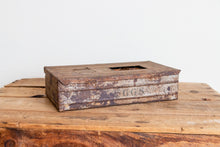 Load image into Gallery viewer, Metal Egg Shipping Container Primitive Vintage Divided Container Easter Decor - Eagle&#39;s Eye Finds
