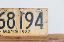 Load image into Gallery viewer, Massachusetts 1922 License Plate Vintage Wall Hanging Decor - Eagle&#39;s Eye Finds
