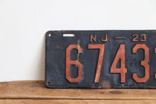 Load image into Gallery viewer, New Jersey 1923 License Plate Vintage Wall Hanging Decor - Eagle&#39;s Eye Finds
