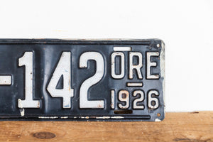 Oregon 1926 License Plate Vintage Wall Hanging Decor - Eagle's Eye Finds