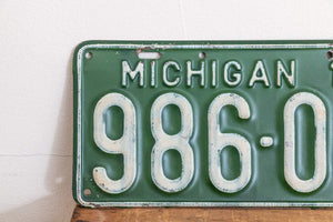 1928 Michigan License Plate Pair Vintage YOM Original Paint Car Decor - Eagle's Eye Finds
