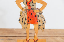Load image into Gallery viewer, Mr. Jiggs and Maggie Bookends Vintage Bringing Up Father Comic Homemade Wood Decor - Eagle&#39;s Eye Finds
