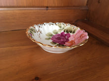Load image into Gallery viewer, Rose and Gold Bowl Vintage Set of 5 Ceramic Scalloped Gilt Edged Bowl - Eagle&#39;s Eye Finds

