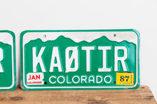 Load image into Gallery viewer, Colorado 1987 Amateur Radio License Plate Pair Vintage HAM Radio Wall Hanging Decor - Eagle&#39;s Eye Finds
