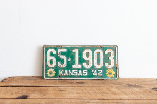 Kansas 1942 Sunflowers License Plate Green Vintage Wall Hanging Decor - Eagle's Eye Finds