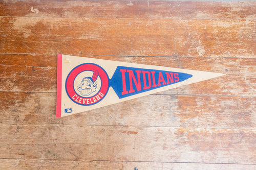 Cleveland Indians Felt Pennant Vintage MLB Baseball Sports Decor - Eagle's Eye Finds