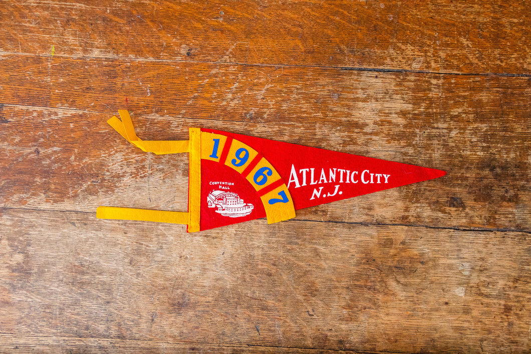 Atlantic City New Jersey 1967 Red Felt Pennant Vintage NJ Wall Decor - Eagle's Eye Finds