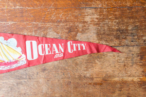 Ocean City Maryland Felt Pennant Vintage Red Nautical Wall Decor - Eagle's Eye Finds