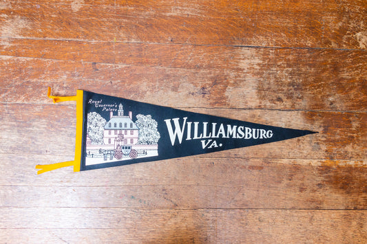 Williamsburg Virginia Black Felt Pennant Vintage Wall Hanging Decor - Eagle's Eye Finds