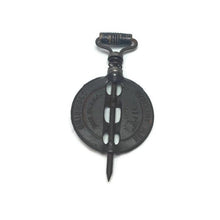 Load image into Gallery viewer, Griswold New American 4 Inch Reversible Steel Spindle Vintage - Eagle&#39;s Eye Finds
